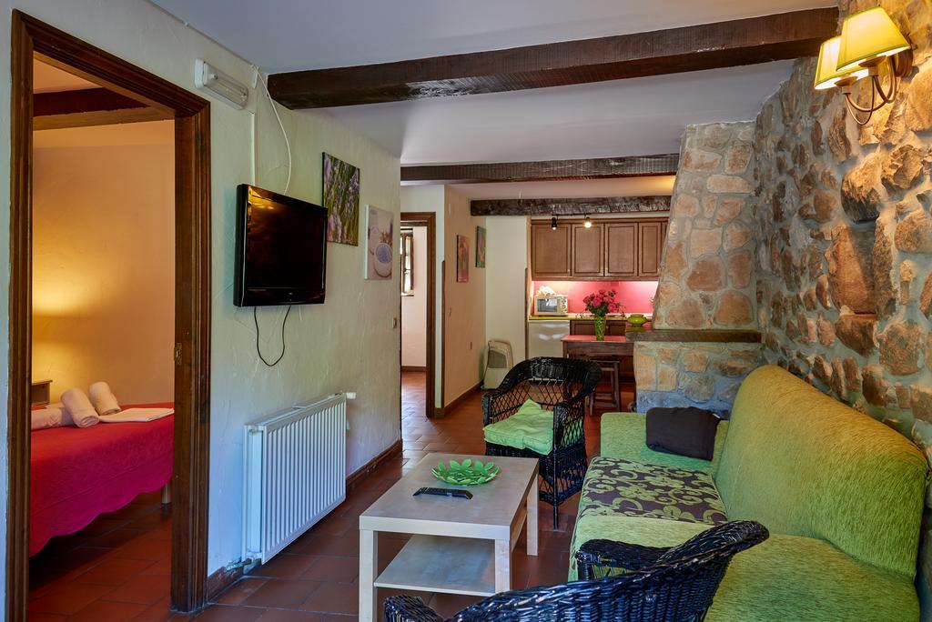 Casas Rurales La Tahona De Besnes Guest House Alles Exterior photo
